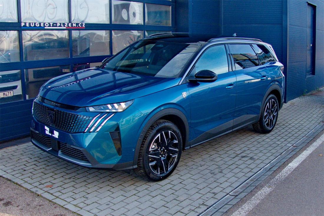 Peugeot 5008